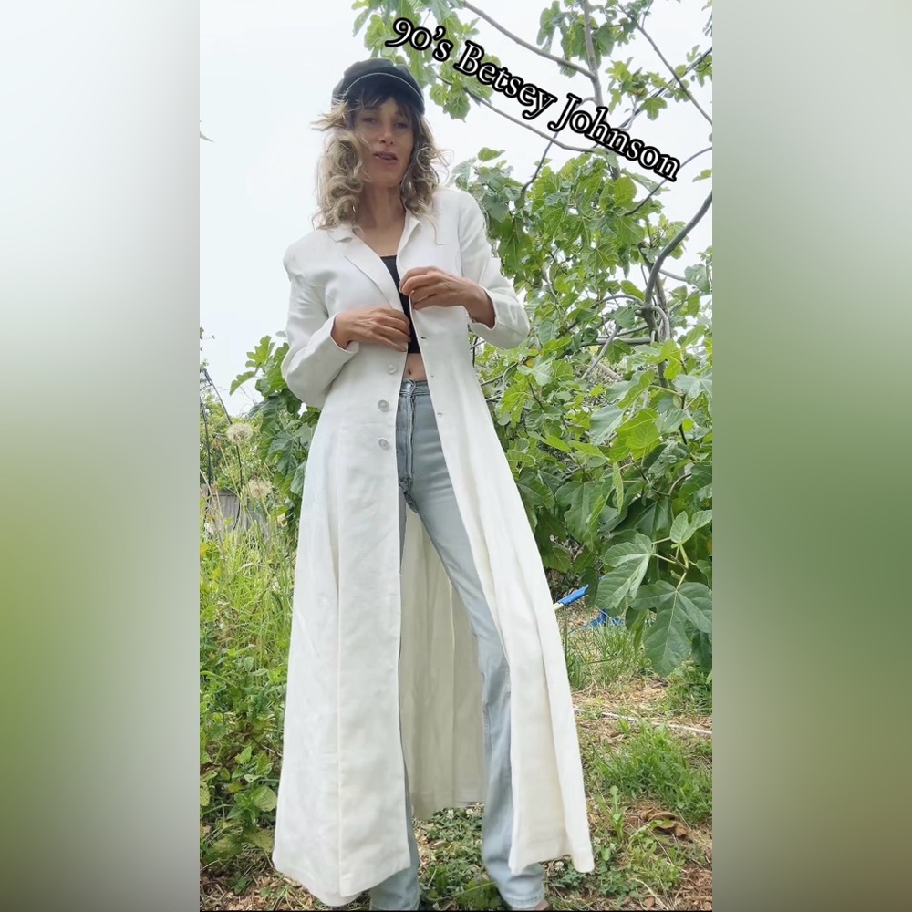 Rare 90’s Betsey Johnson Luxe maxi blazer - Picture 3 of 8